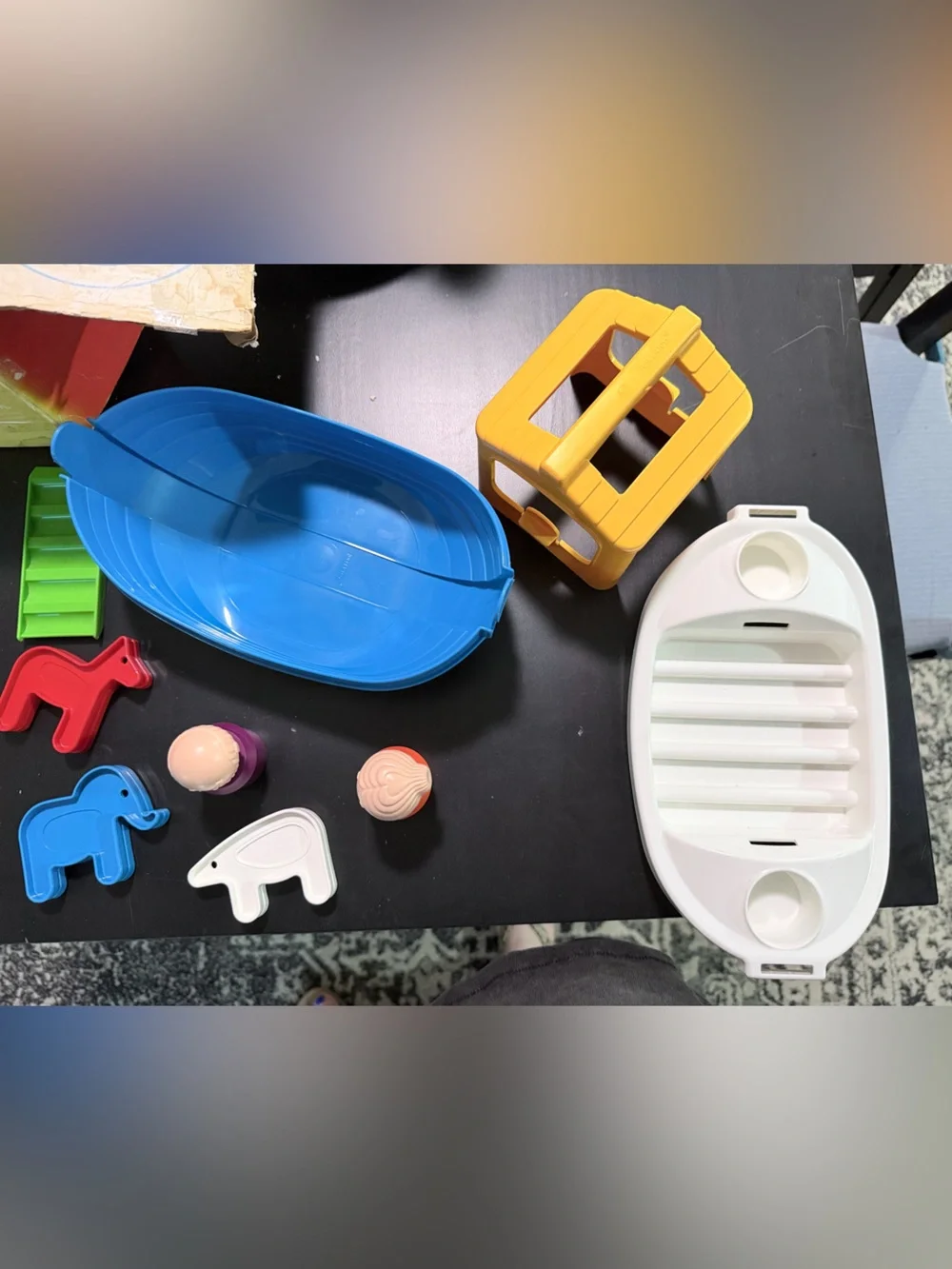 Tupperware Noah's Ark Toy Set - Blue, Yellow, White
